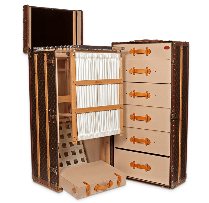 LOUIS VUITTON Vintage Wardrobe Trunk1